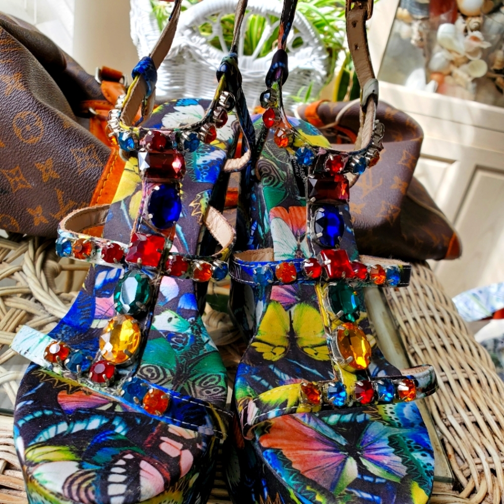 DOLCE & GABBANA bejeweled wedge sandal butterfly print. Colorful